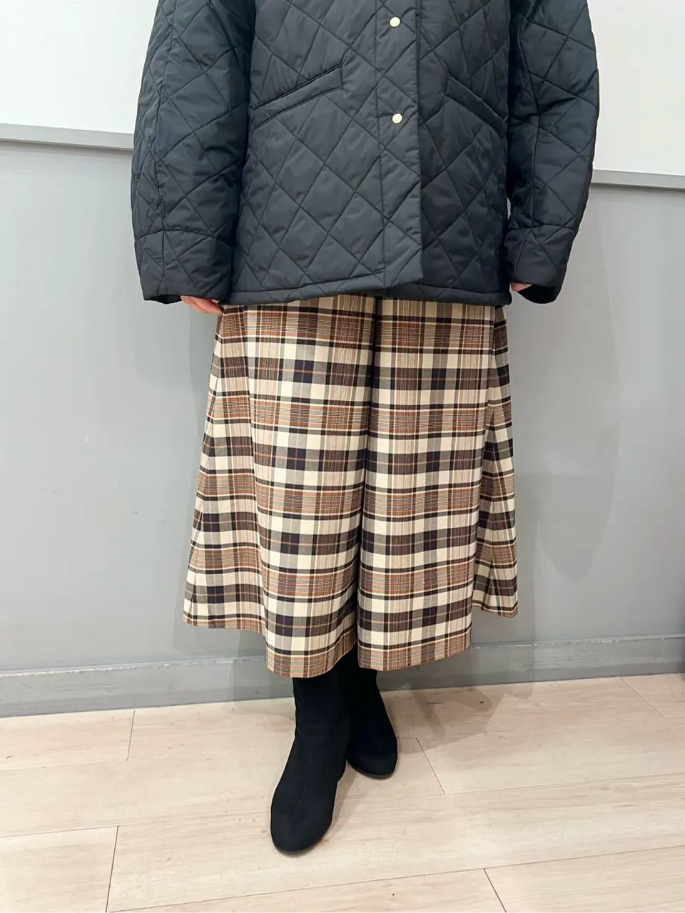 組曲 スタッフ コーディネート画像