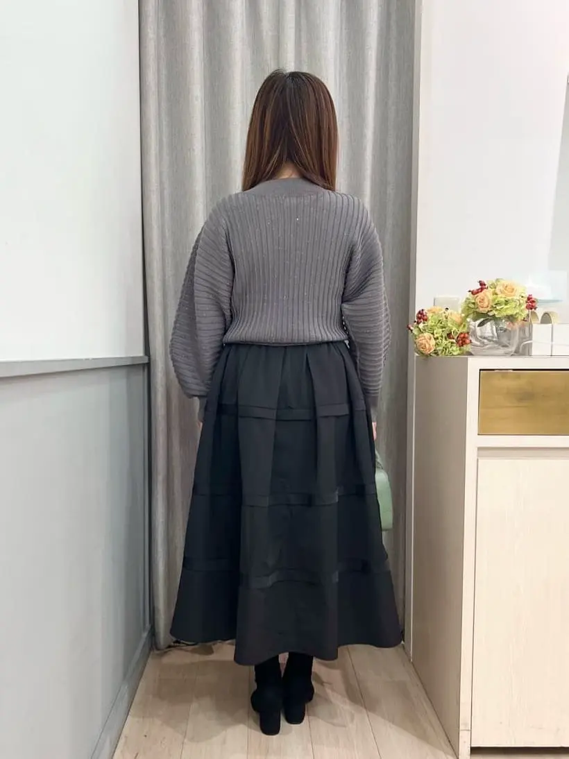 組曲 スタッフ コーディネート画像