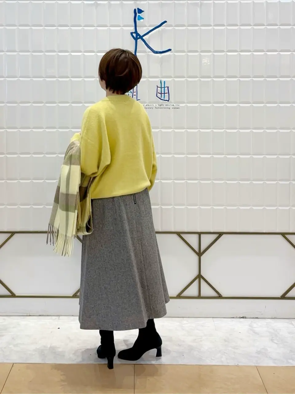 組曲 井上 コーディネート画像