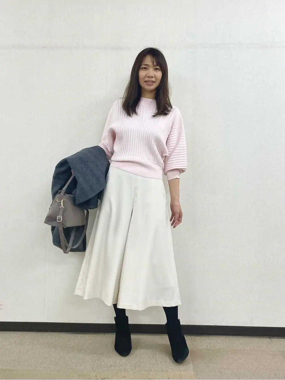 組曲 小山 コーディネート画像