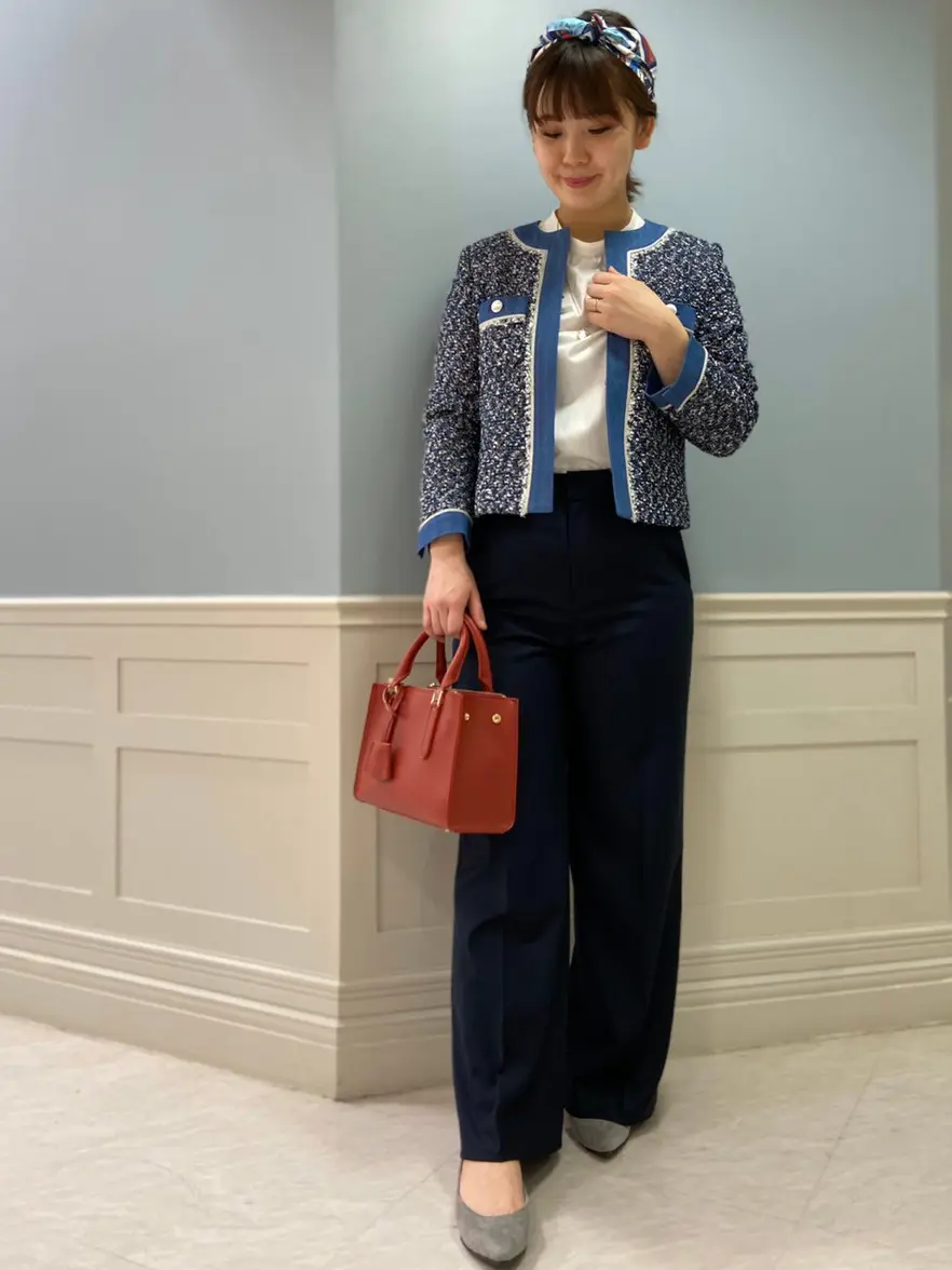 組曲 鈴木 コーディネート画像