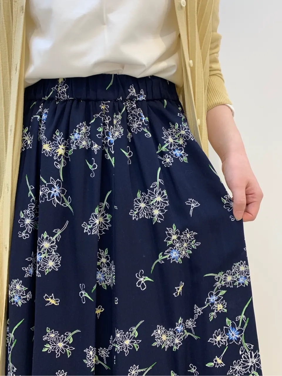 組曲 石井 コーディネート画像