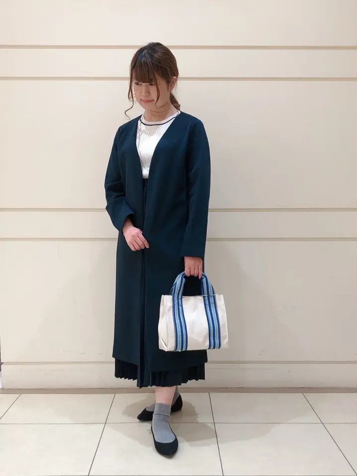 組曲 スタッフ コーディネート画像