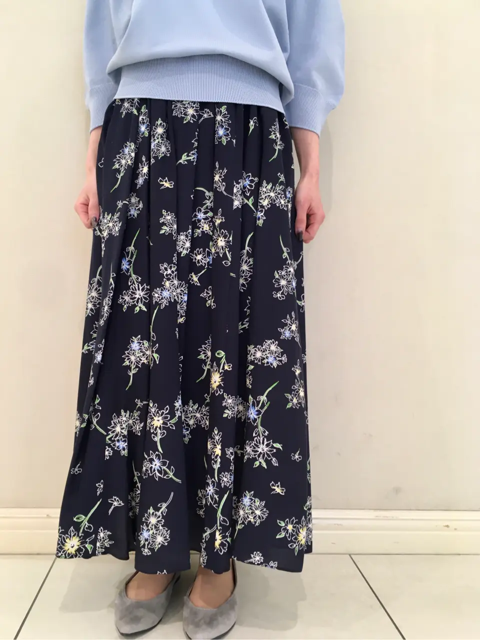 組曲 スタッフ コーディネート画像