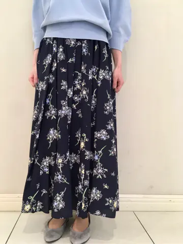 組曲 スタッフ コーディネート画像