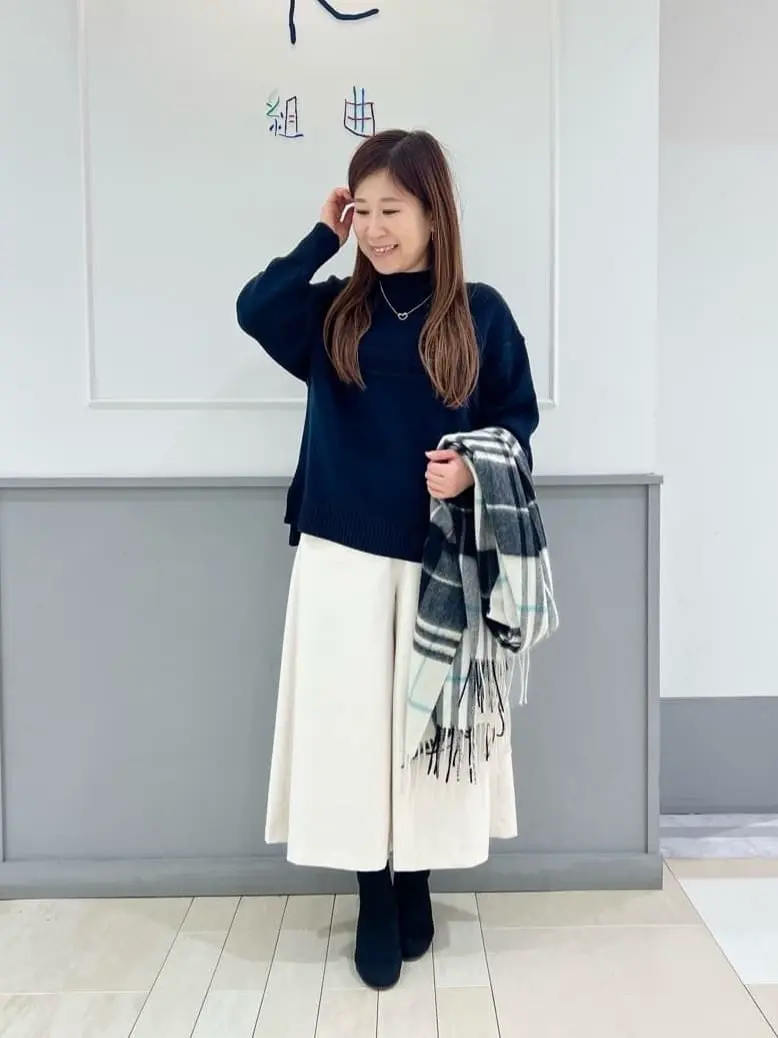 組曲 スタッフ コーディネート画像