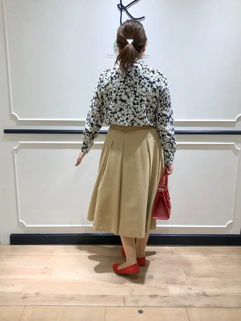 組曲 中山 コーディネート画像