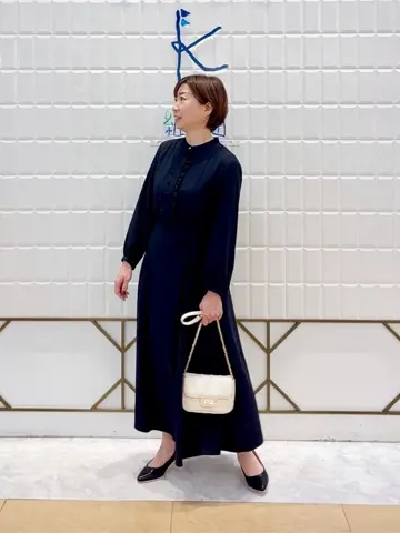 組曲 井上 コーディネート画像