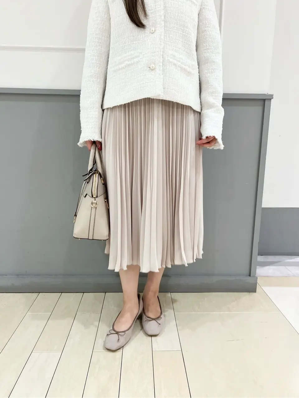 組曲 スタッフ コーディネート画像