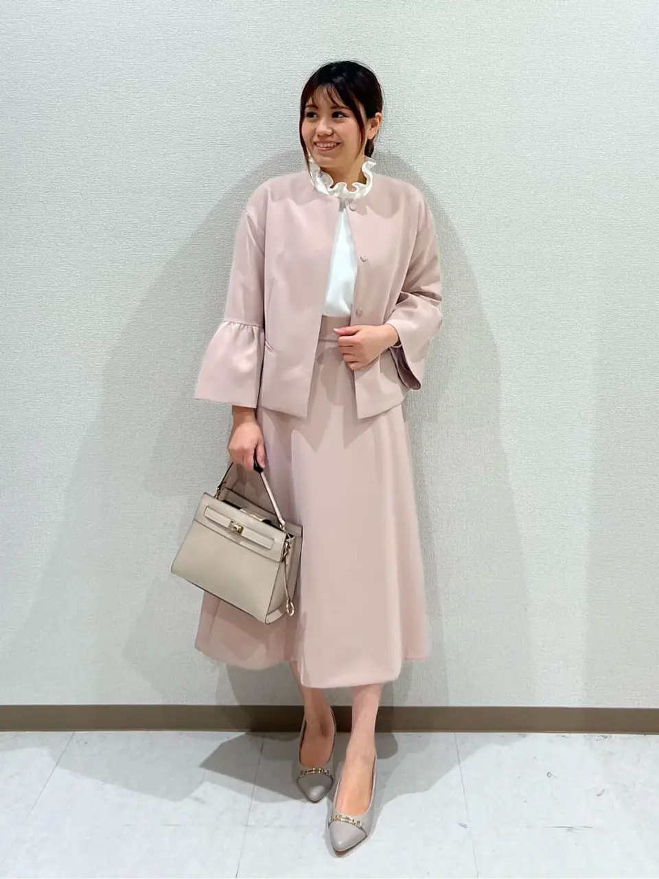 組曲 浅倉 コーディネート画像