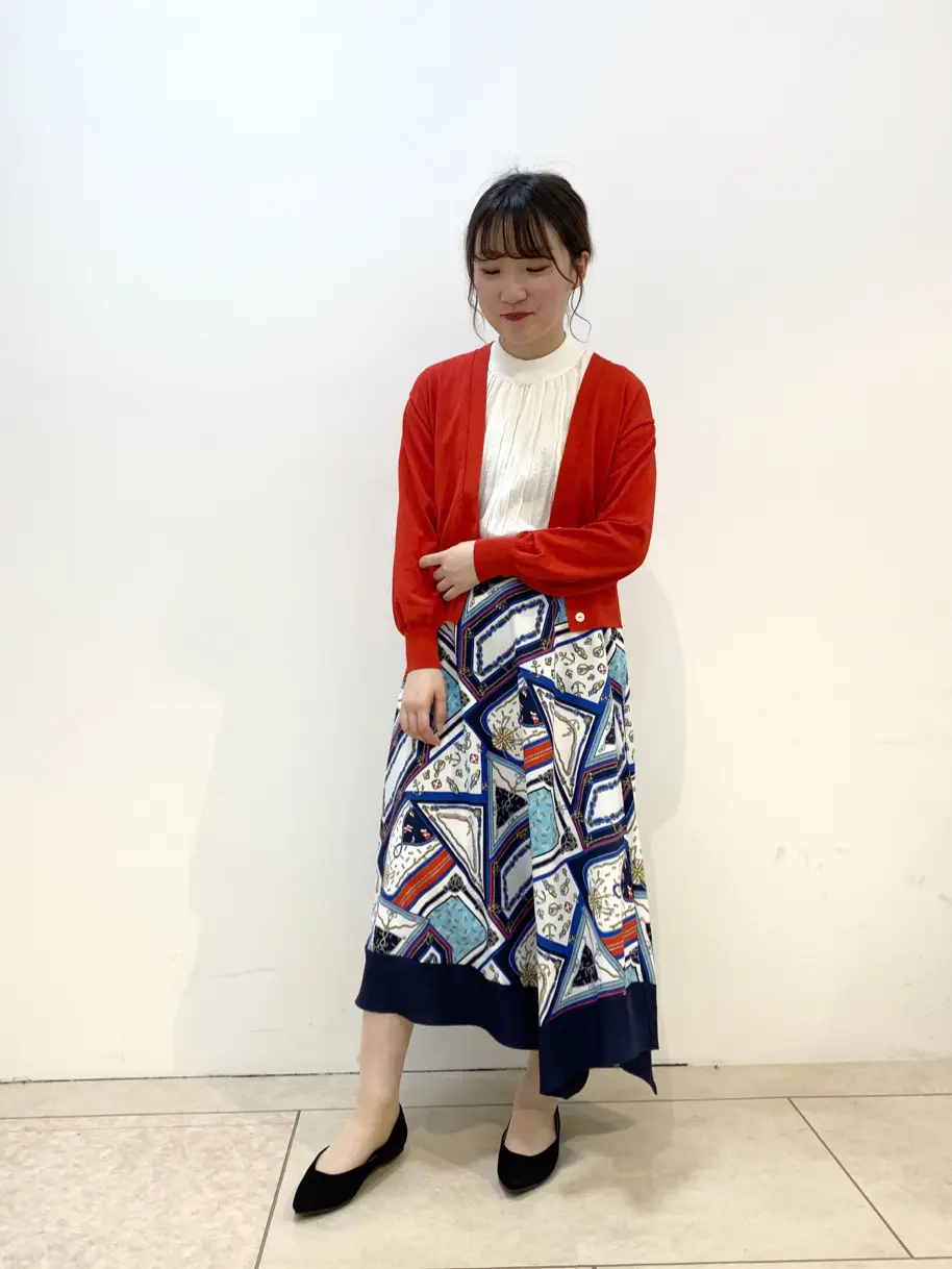 組曲 石井 コーディネート画像