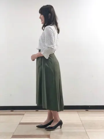 組曲 宮本 コーディネート画像