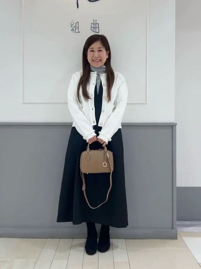 組曲 スタッフ コーディネート画像