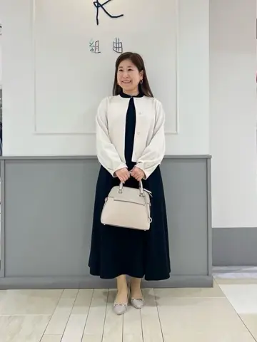 組曲 スタッフ コーディネート画像