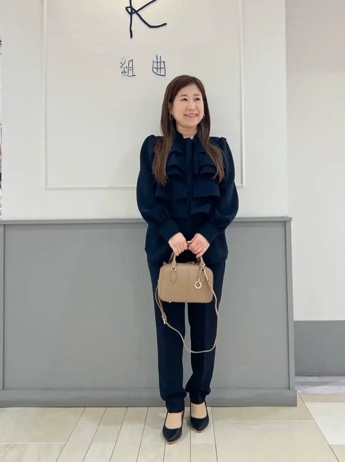 組曲 スタッフ コーディネート画像