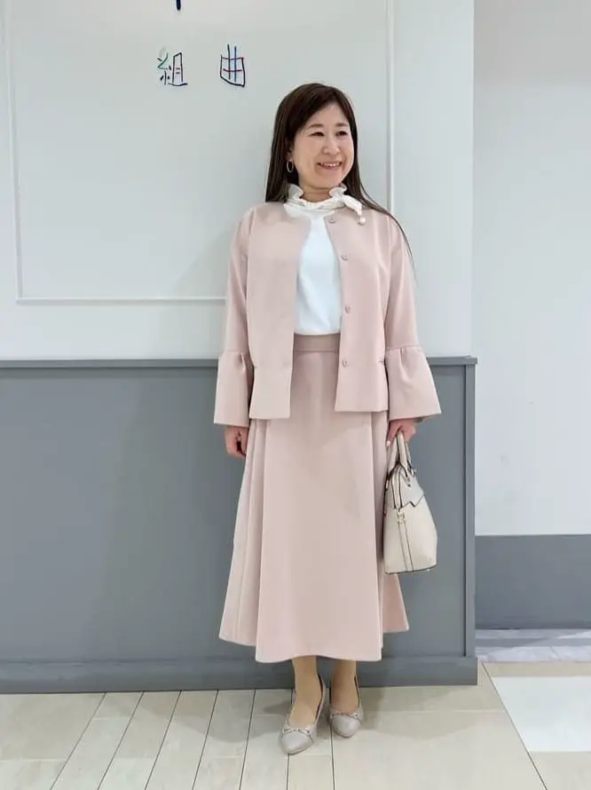 組曲 スタッフ コーディネート画像