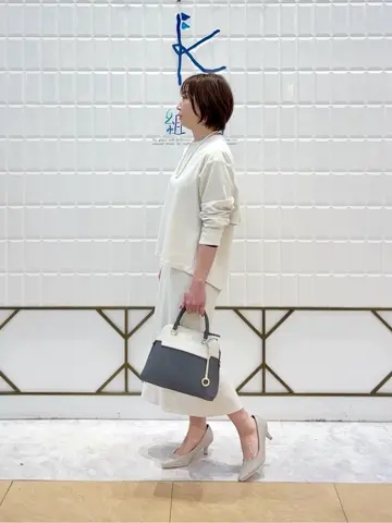 組曲 井上 コーディネート画像