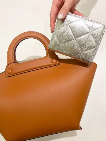 組曲 松田 コーディネート画像