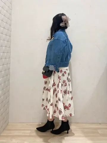 組曲 川根　彩 コーディネート画像