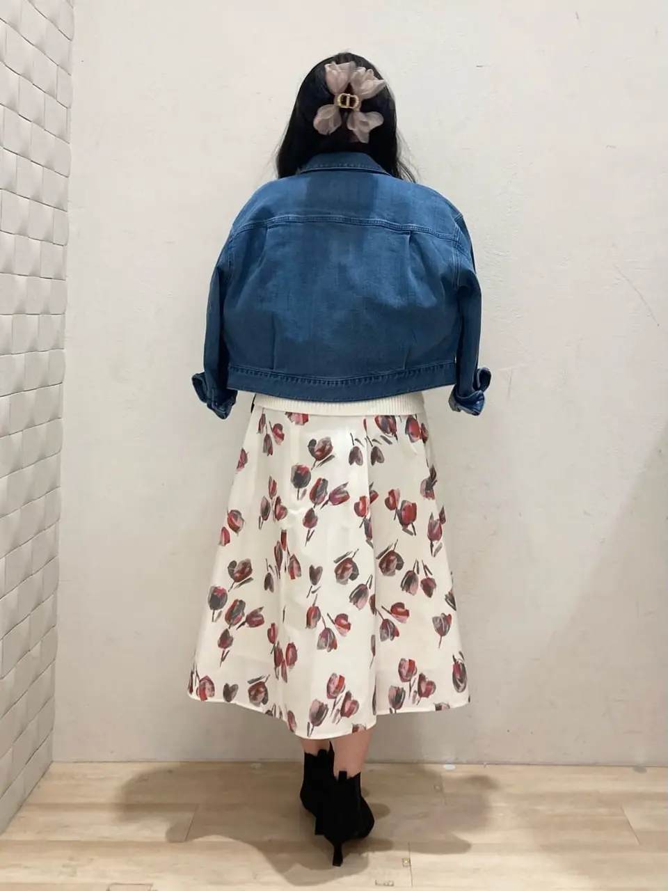 組曲 川根　彩 コーディネート画像