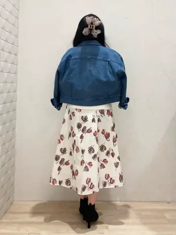 組曲 川根　彩 コーディネート画像