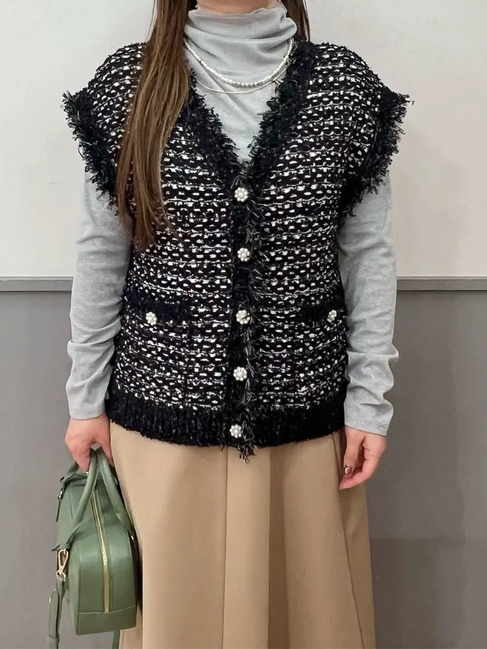 組曲 スタッフ コーディネート画像