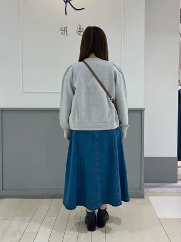 組曲 スタッフ コーディネート画像