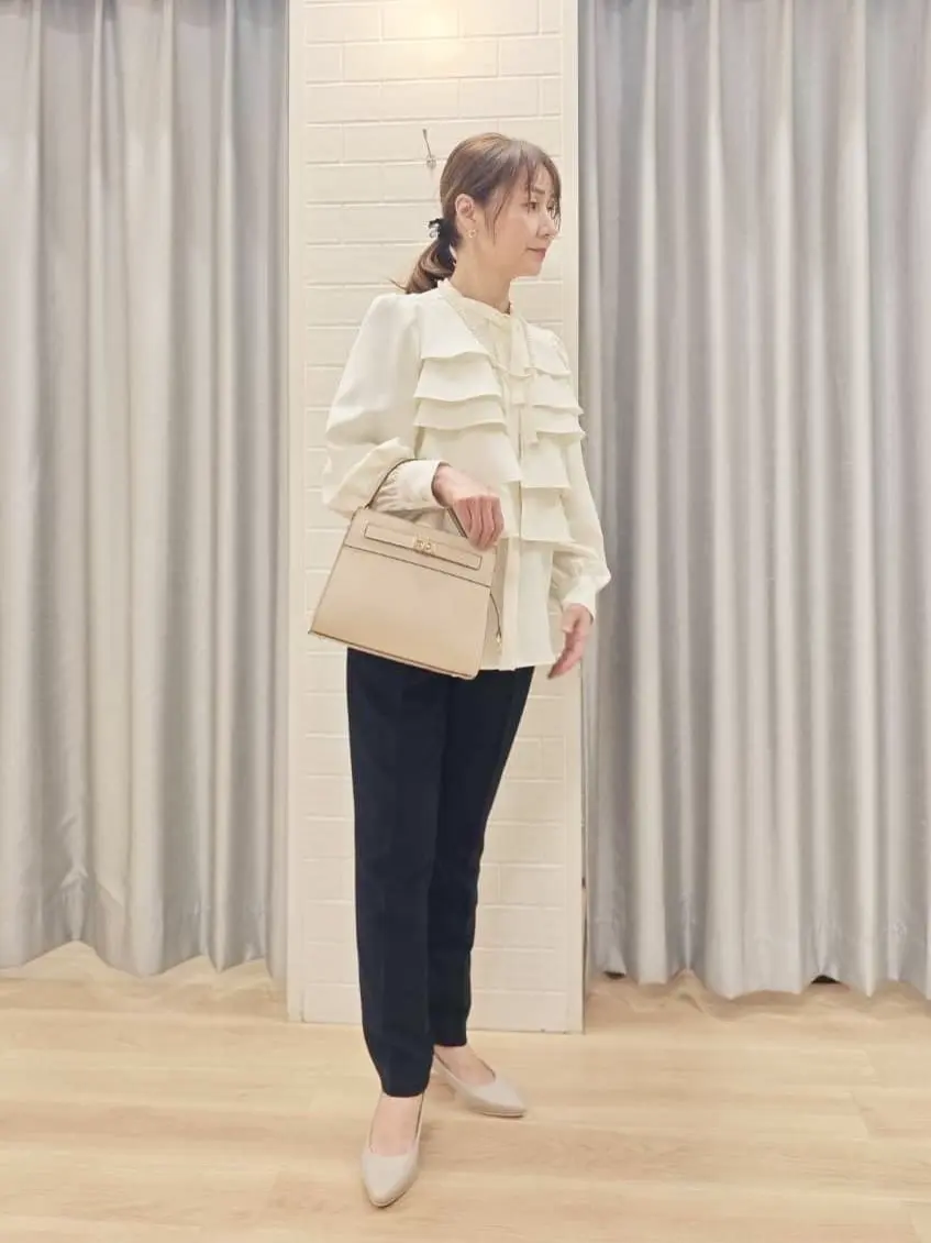 組曲 中嶋 コーディネート画像