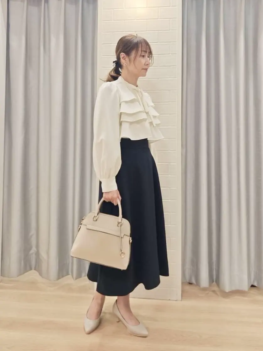 組曲 中嶋 コーディネート画像