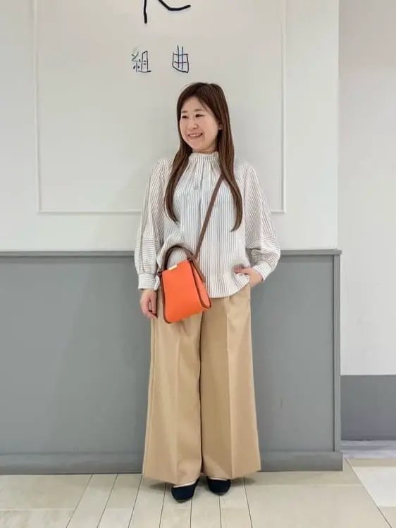 組曲 スタッフ コーディネート画像