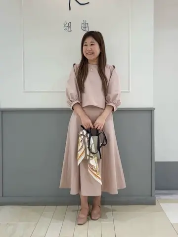 組曲 スタッフ コーディネート画像