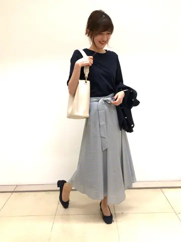 組曲 スタッフ コーディネート画像