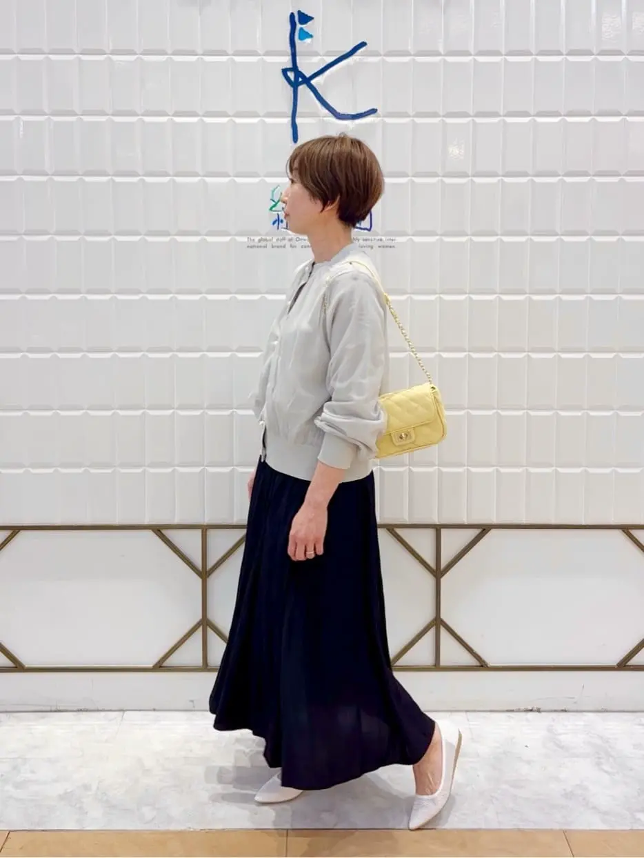 組曲 井上 コーディネート画像