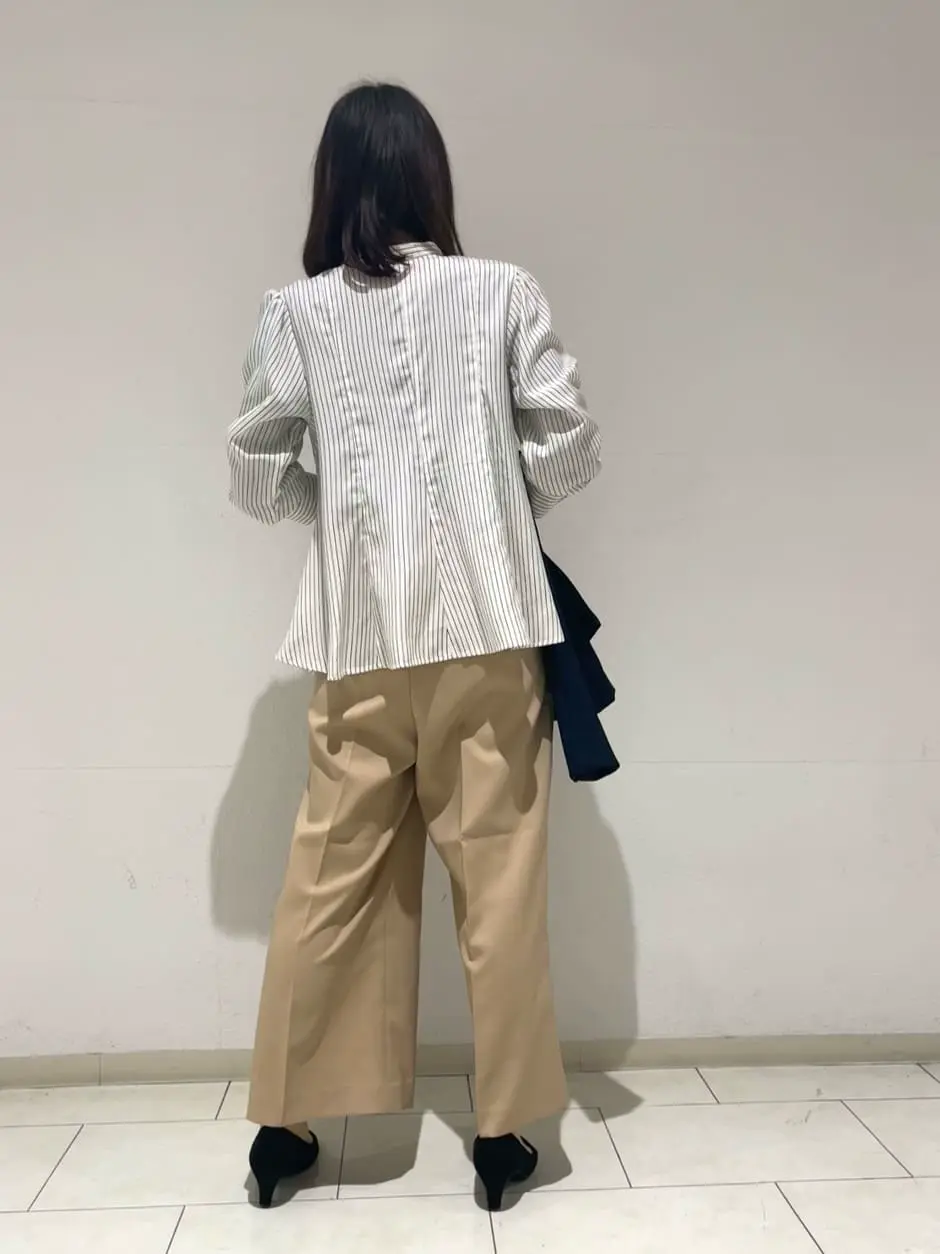 組曲 小山 コーディネート画像