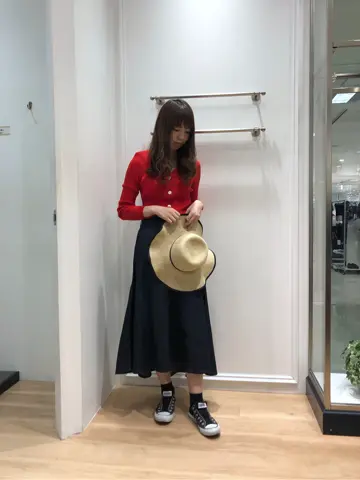 組曲 スタッフ コーディネート画像