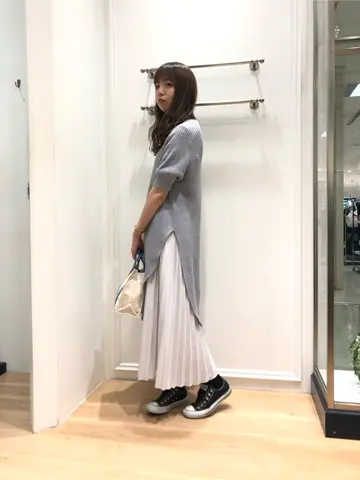 組曲 スタッフ コーディネート画像