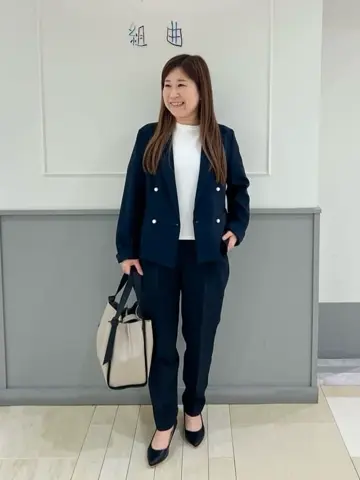 組曲 スタッフ コーディネート画像