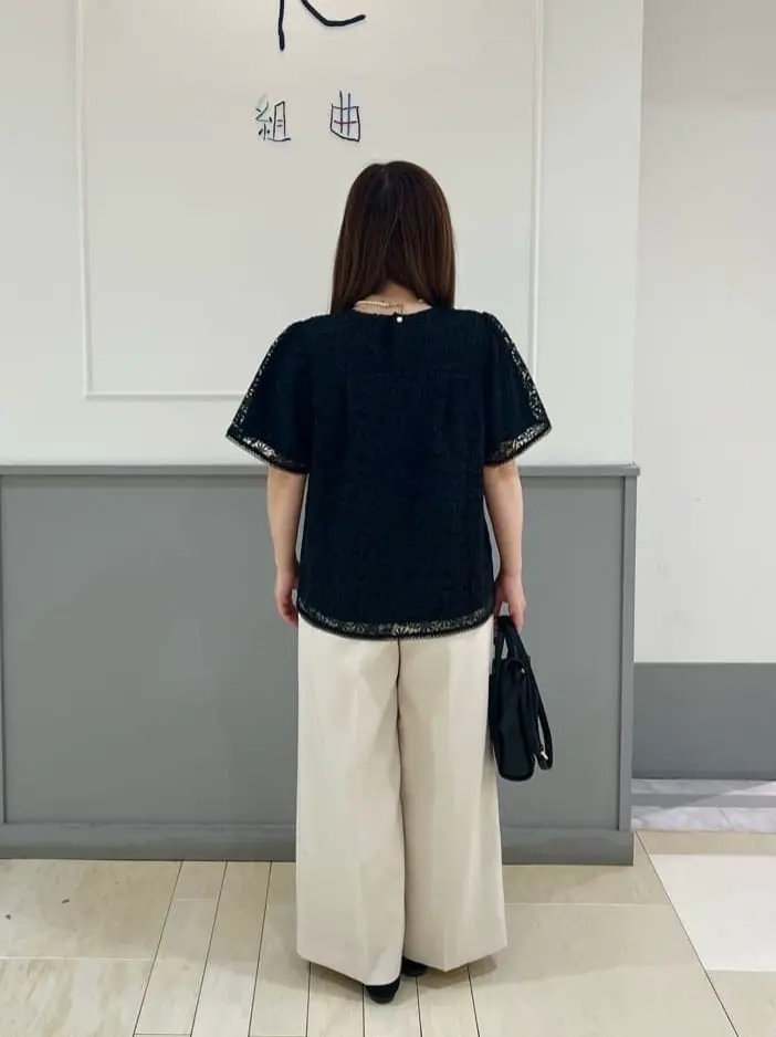 組曲 スタッフ コーディネート画像