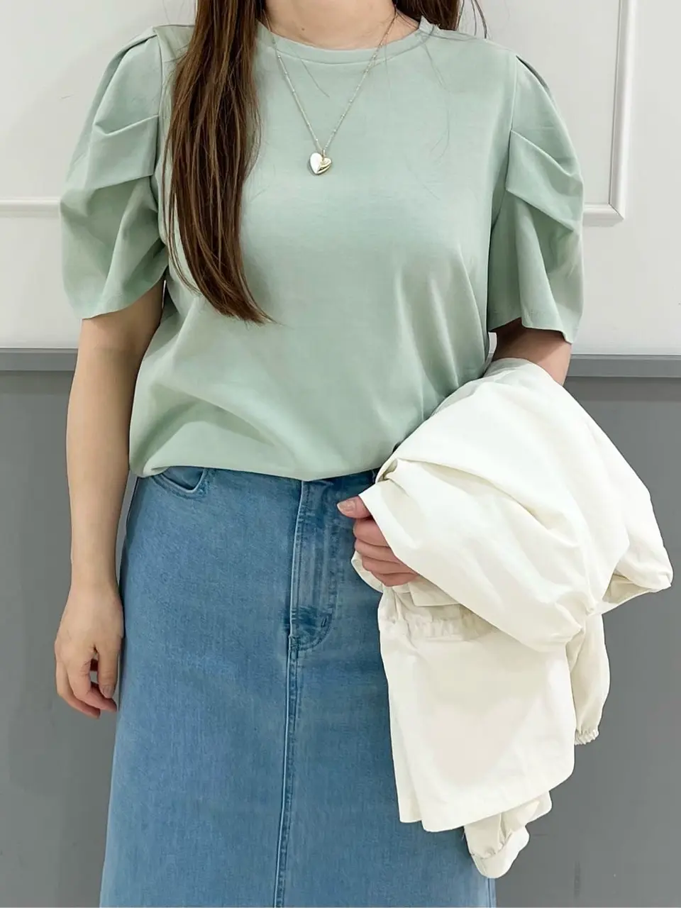 組曲 スタッフ コーディネート画像