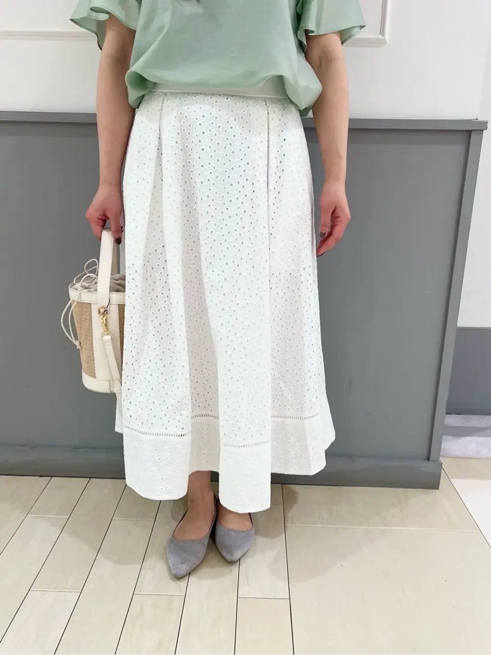 組曲 スタッフ コーディネート画像