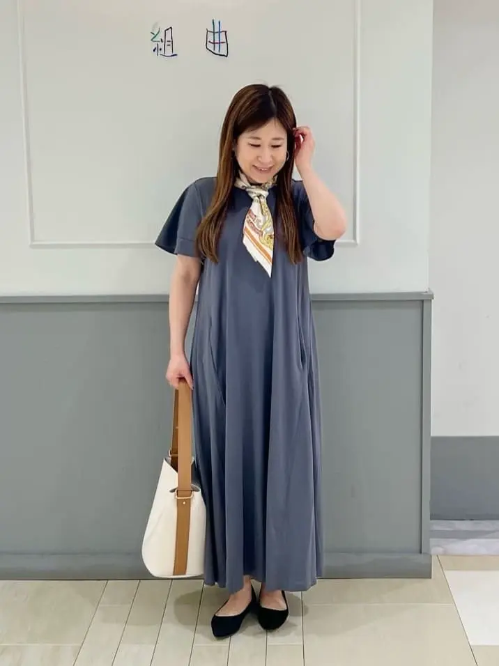 組曲 スタッフ コーディネート画像