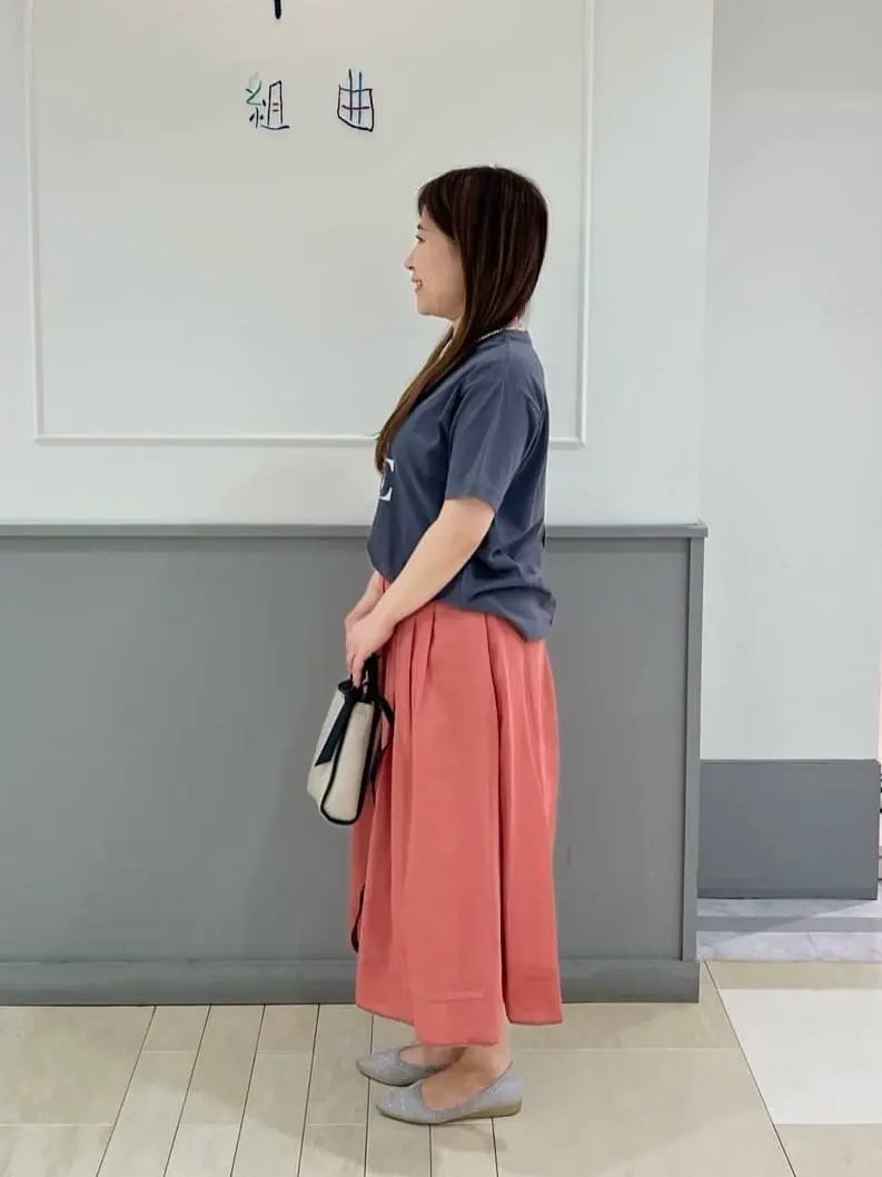 組曲 スタッフ コーディネート画像