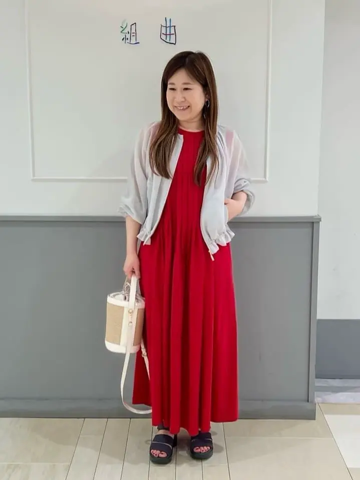 組曲 スタッフ コーディネート画像