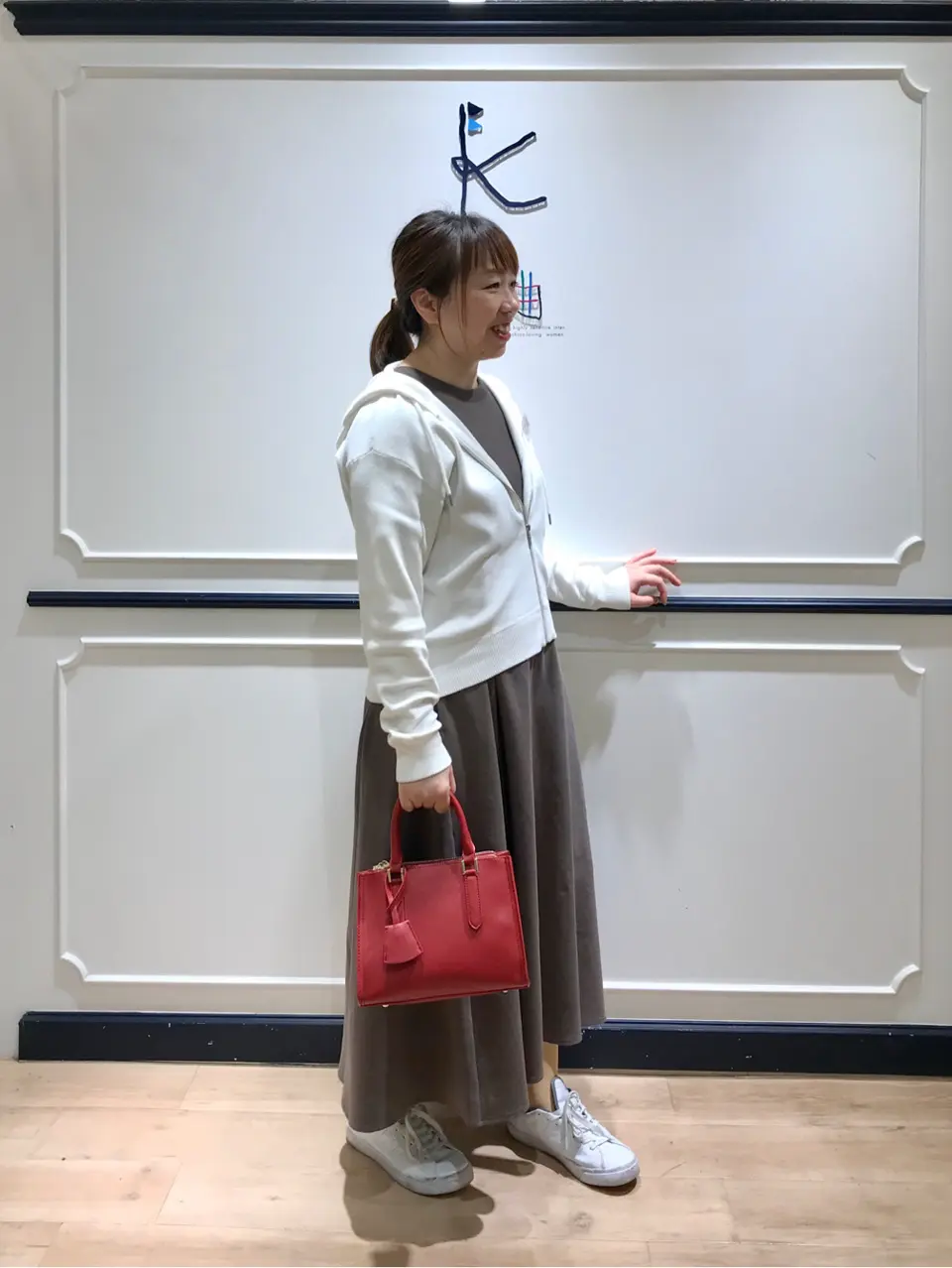 組曲 中山 コーディネート画像