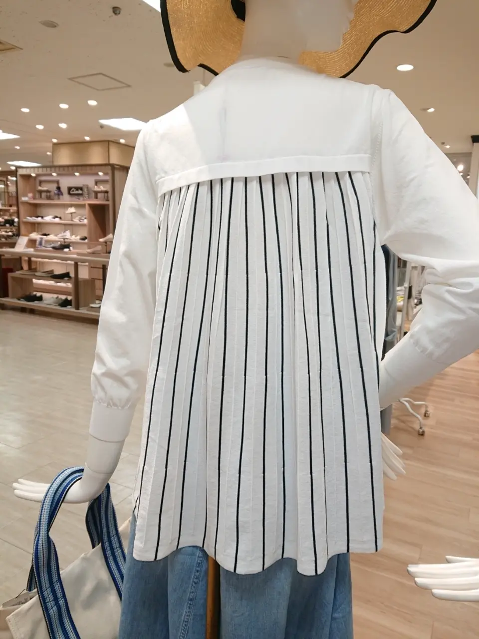 組曲 ウエノ コーディネート画像