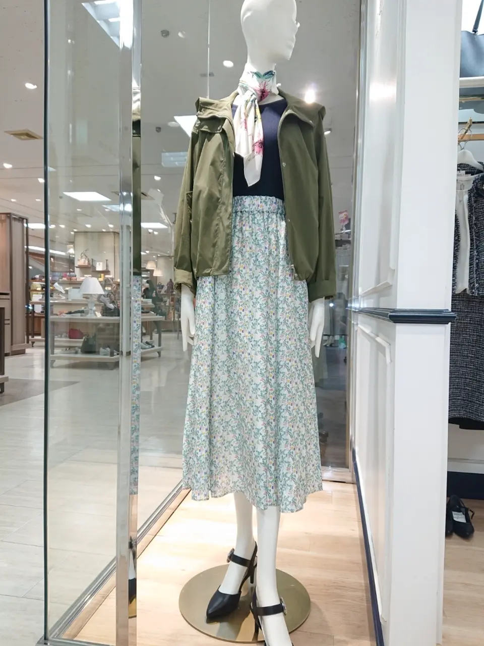 組曲 ウエノ コーディネート画像