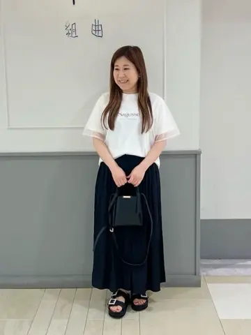 組曲 スタッフ コーディネート画像