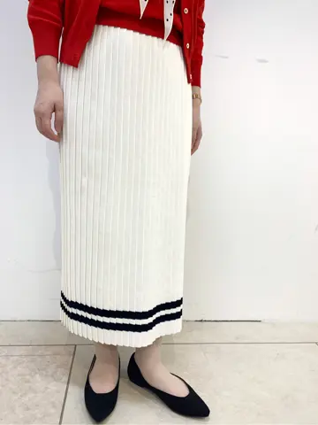 組曲 石井 コーディネート画像