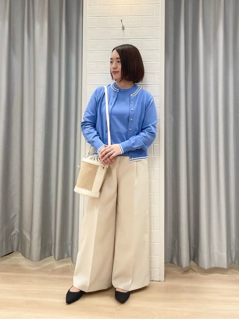 組曲 丸岡 コーディネート画像