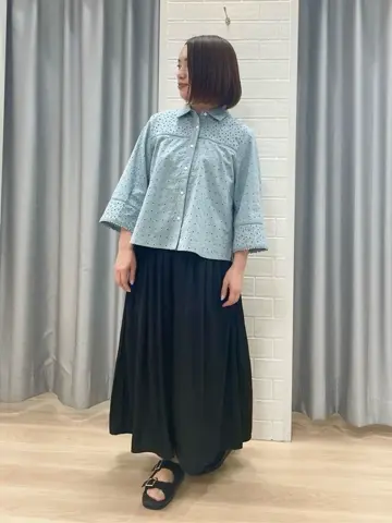 組曲 丸岡 コーディネート画像